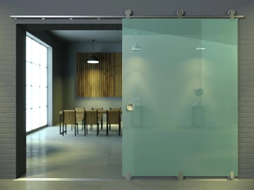 Установка стеклянных дверей высокого качества — работа компании «Стекло Кубани»